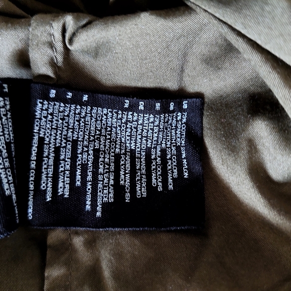 H&M Olive Green Button Down Stretchy Shirt (Size 14) - Picture 5 of 6